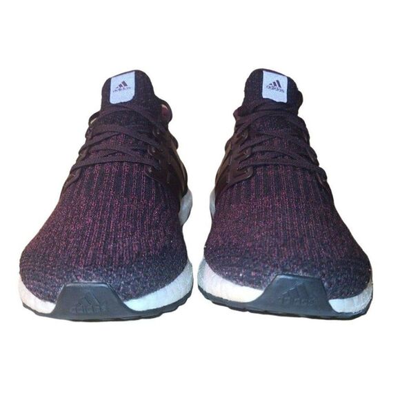 Athletic_Shoes